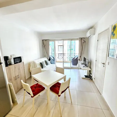 2 Pieces, Emplacement De Reve Martinez *