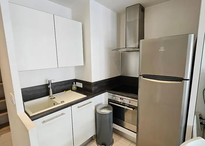 2 Pieces, Emplacement De Reve Martinez *