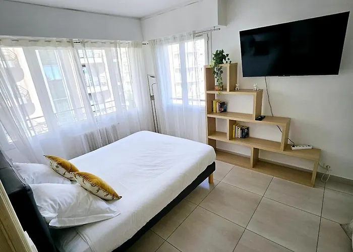 2 Pieces, Emplacement De Reve Martinez Apartman