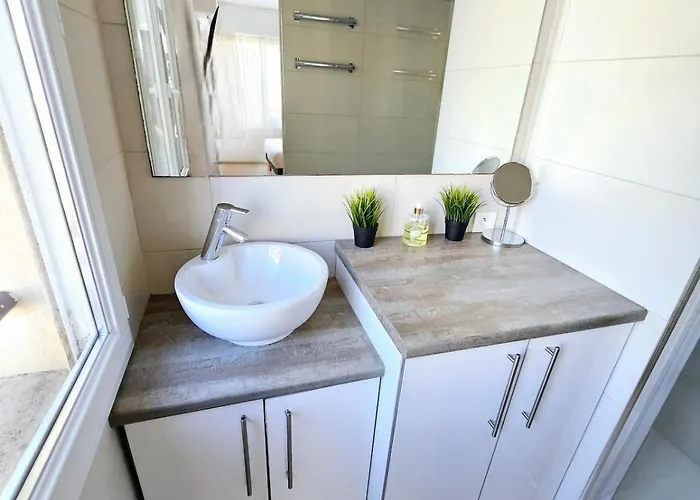 2 Pieces, Emplacement De Reve Martinez *