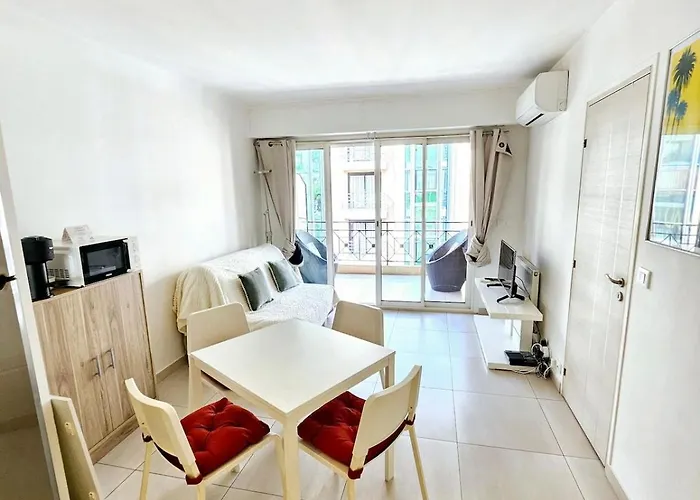 2 Pieces, Emplacement De Reve Martinez *